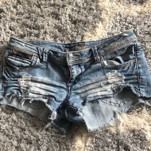 Almost Famous Jean shorts